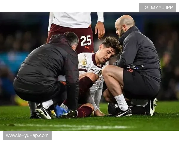 约翰·斯通斯：八年曼城传奇路，6次英超+欧冠荣耀背后的坚守与成长