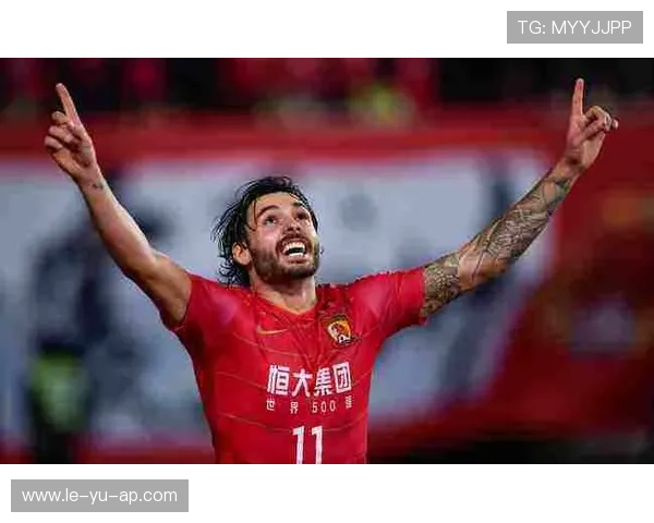 胡尔克,37岁不老坦克!破中超神话,撼巴甲格局,绿巨人如何统治两个大洲?