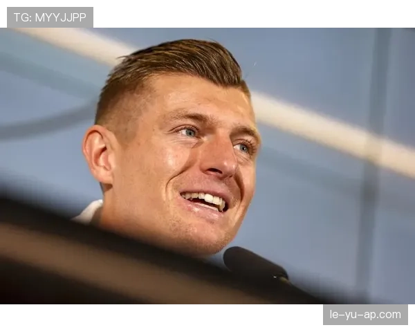 克罗斯再创辉煌，传奇中场持续闪耀国际舞台