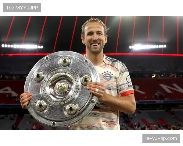 凯恩梅开二度助德甲球队取胜，状态回暖引期待