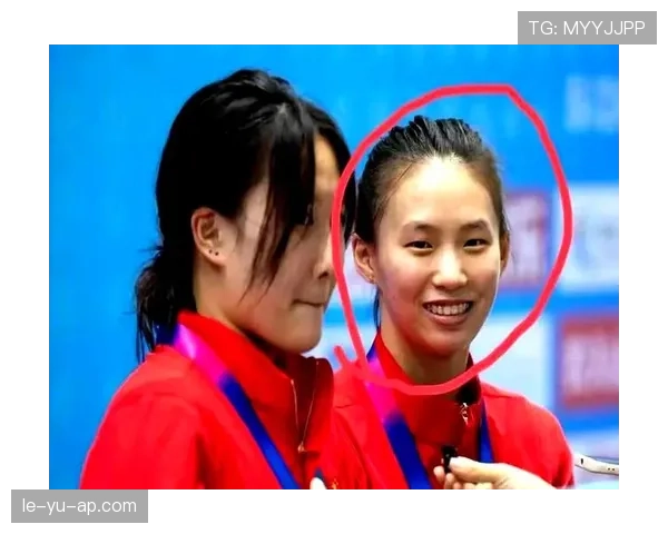 陈芋汐训练间隙突然开豪车，跟赛场上汗流浃背判若两人了？！